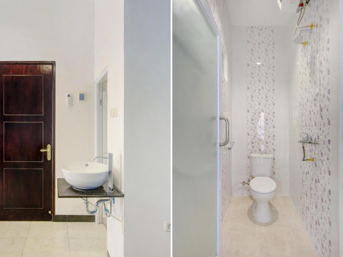 Oyo Life 3987 Kost Aditya Surabaya Luaran gambar